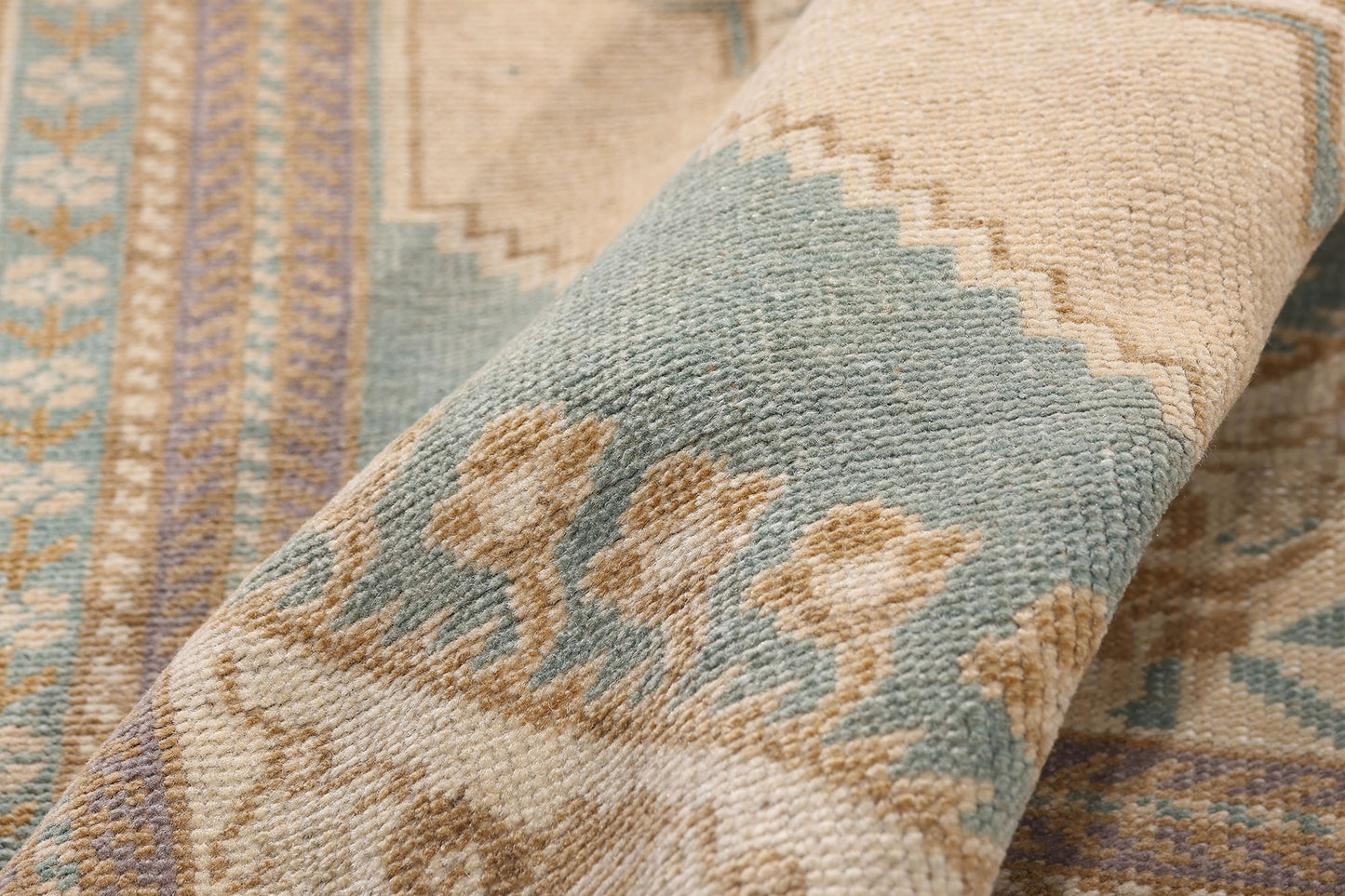 4 x 6 - Beige Vintage Turkish Oushak Rug - 54135