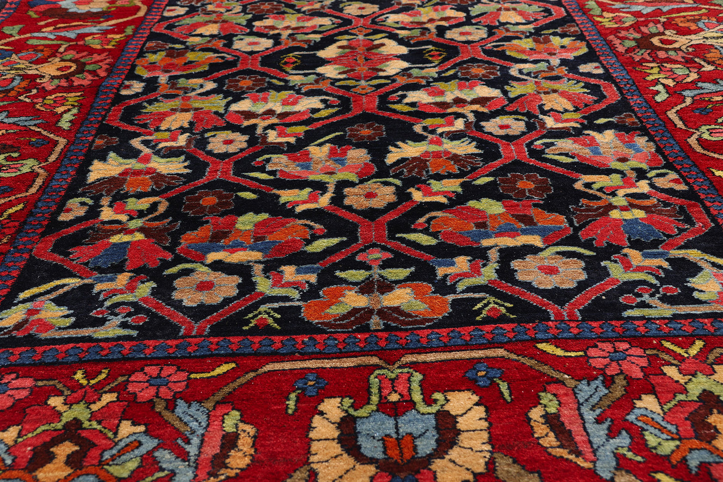 5 x 15 - Navy Blue Antique Bakhtiari Rug - 54144