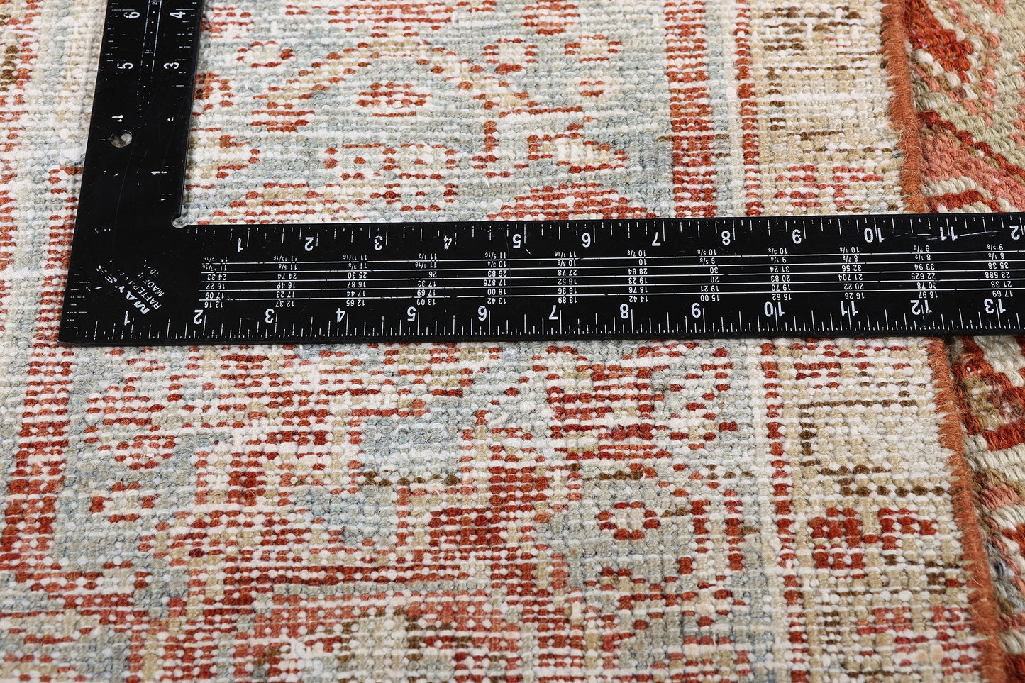 9 x 13 - Red Antique Persian Heriz Rug - 54151
