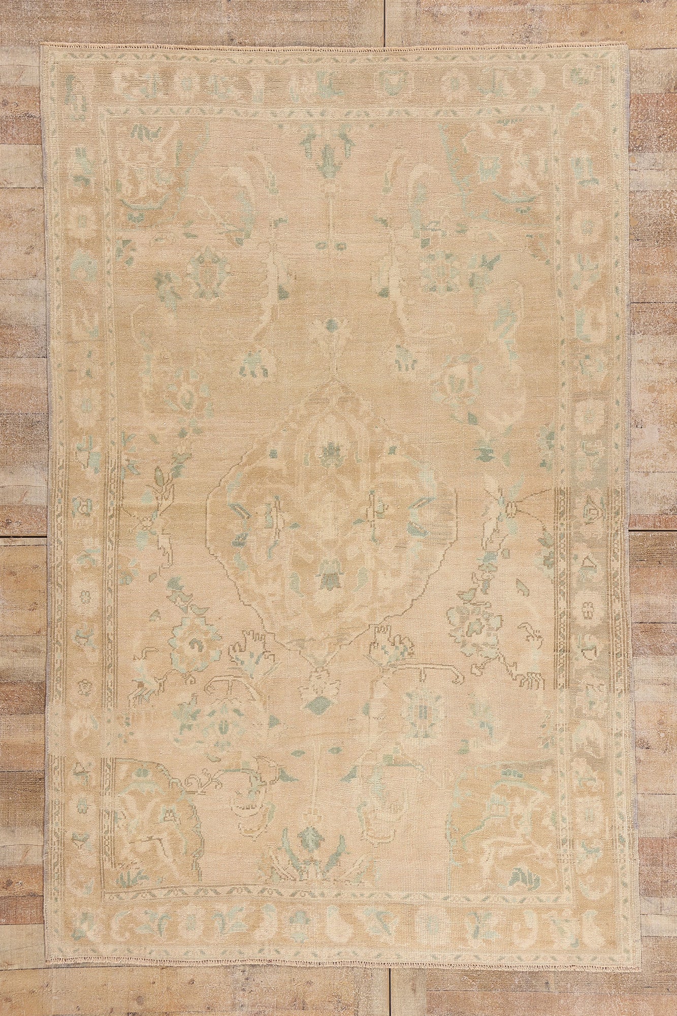 6 x 9 - Tan Vintage Turkish Oushak Rug - 54159