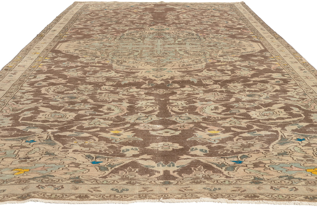 6 x 11 - Brown Antique Persian Bakhtiari Rug - 60858