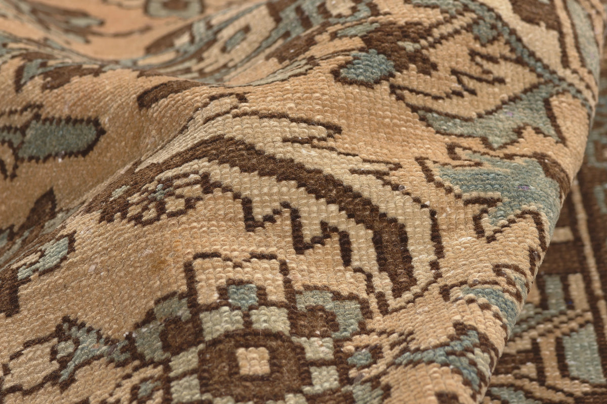 5 x 10 - Tan Vintage Persian Bakhtiari Rug - 61029