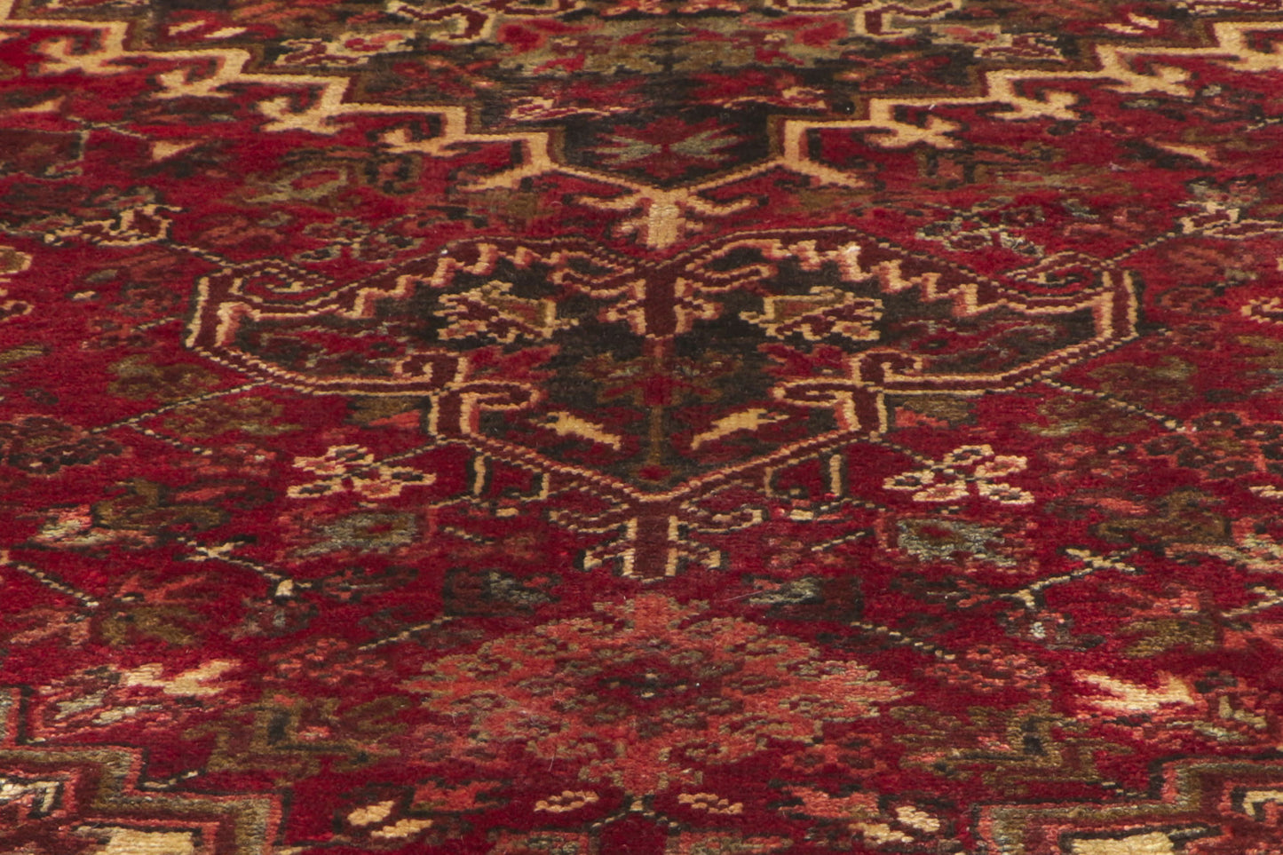 11 x 15 - Red Vintage Persian Heriz Rug - 61196