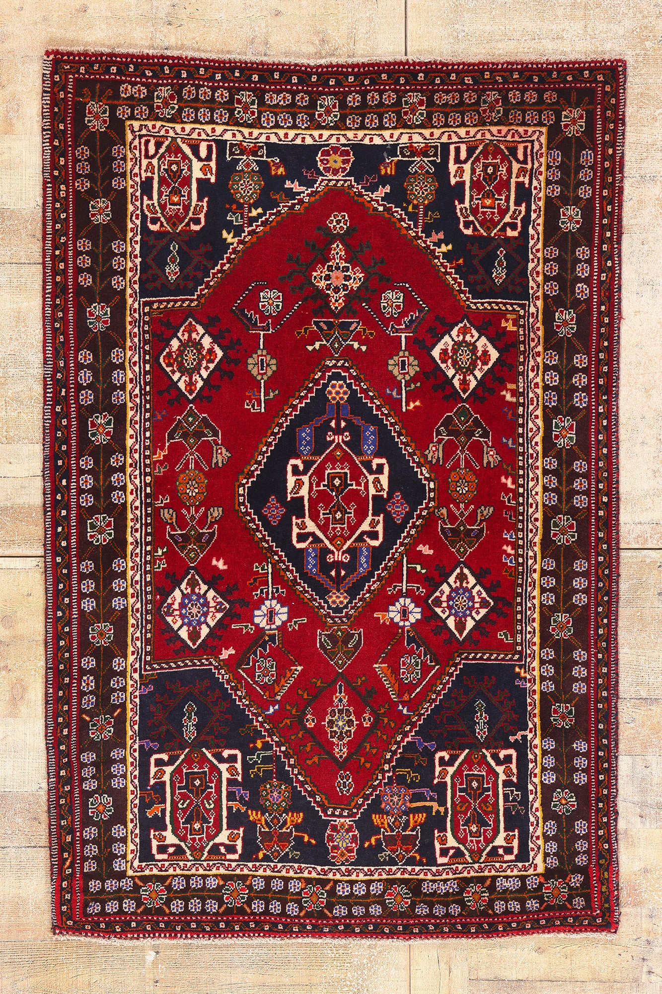 3 x 5 - Red Vintage Qashqai Rug - 61422