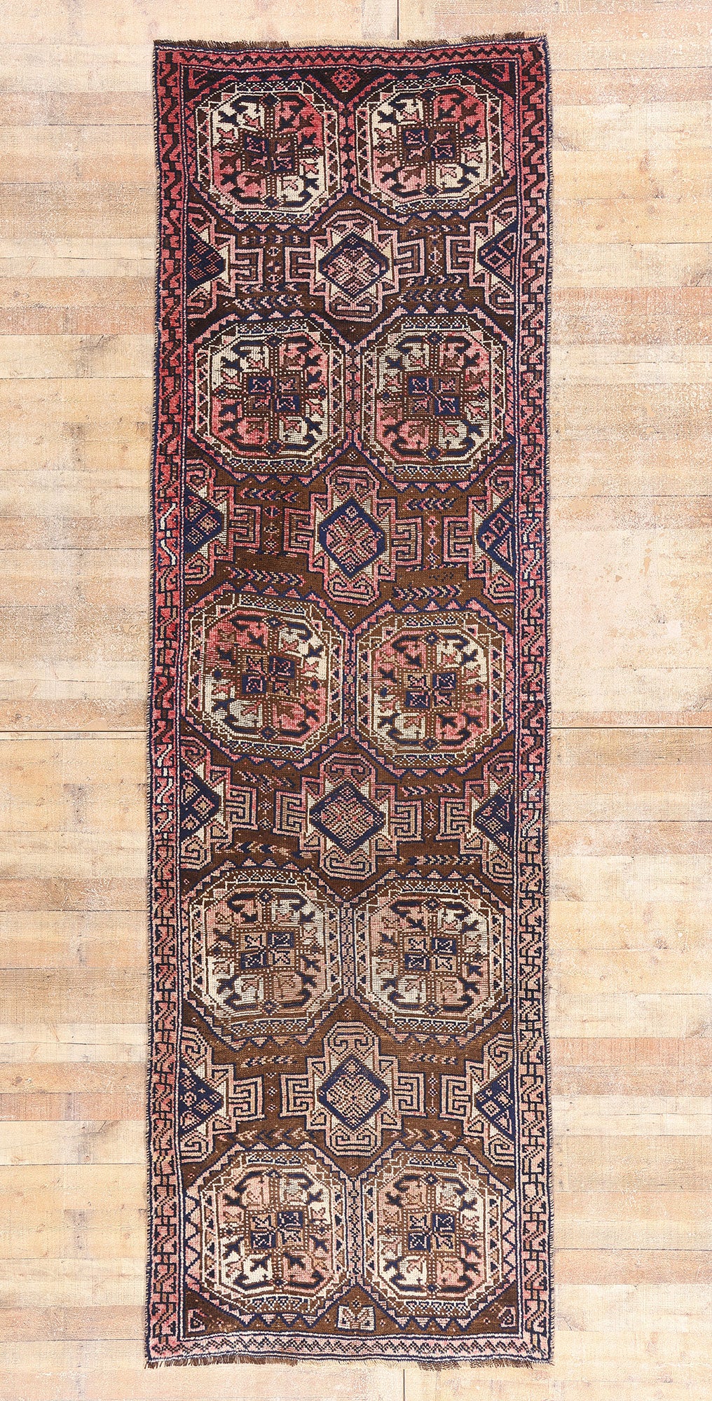 4 x 12 - Brown Antique Shiraz Rug - 61423