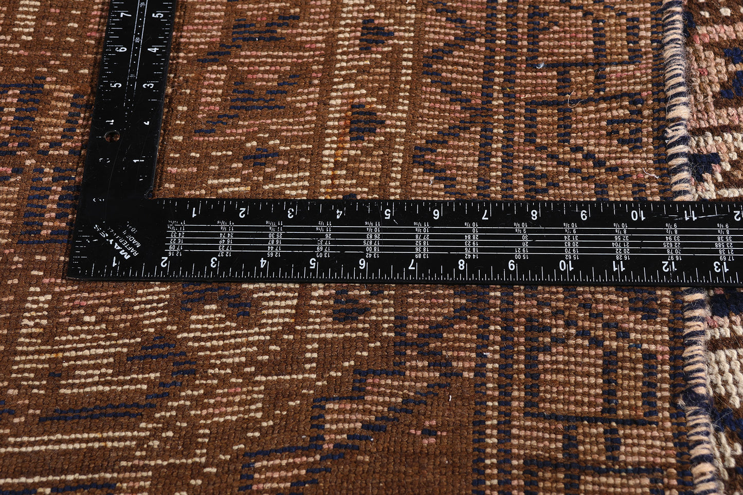 4 x 12 - Brown Antique Shiraz Rug - 61423