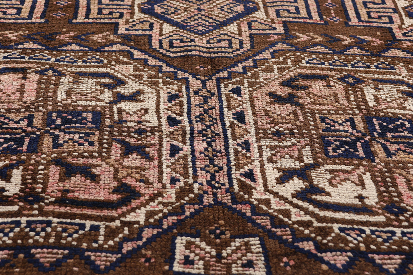 4 x 12 - Brown Antique Shiraz Rug - 61423