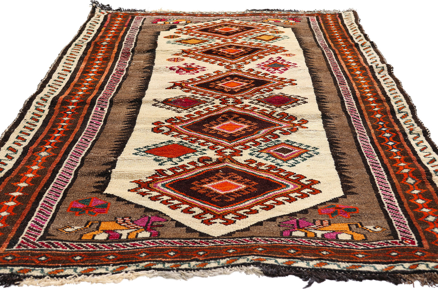 4 x 7 - Ivory Vintage Shiraz Rug - 61429