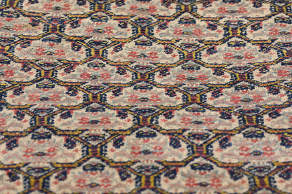 2 x 2 - Ivory Antique Farahan Rug - 61446