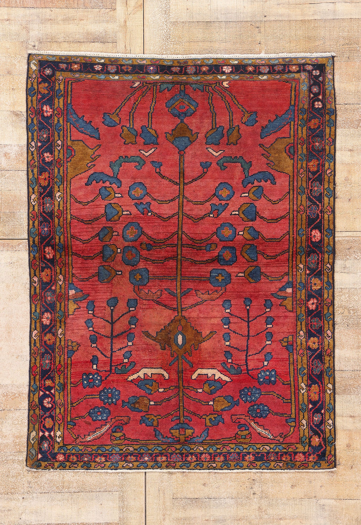 4 x 5 - Red Antique Lilihan Rug - 61449