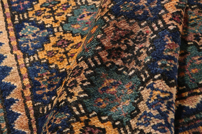 4 x 6 - Multicolor Antique Shiraz Rug - 61450