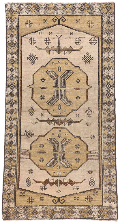 3 x 6 - Beige Vintage Persian Shiraz Rug - 61452