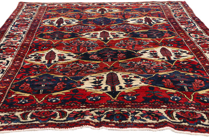 6 x 8 - Rust Antique Bakhtiari Rug - 61464