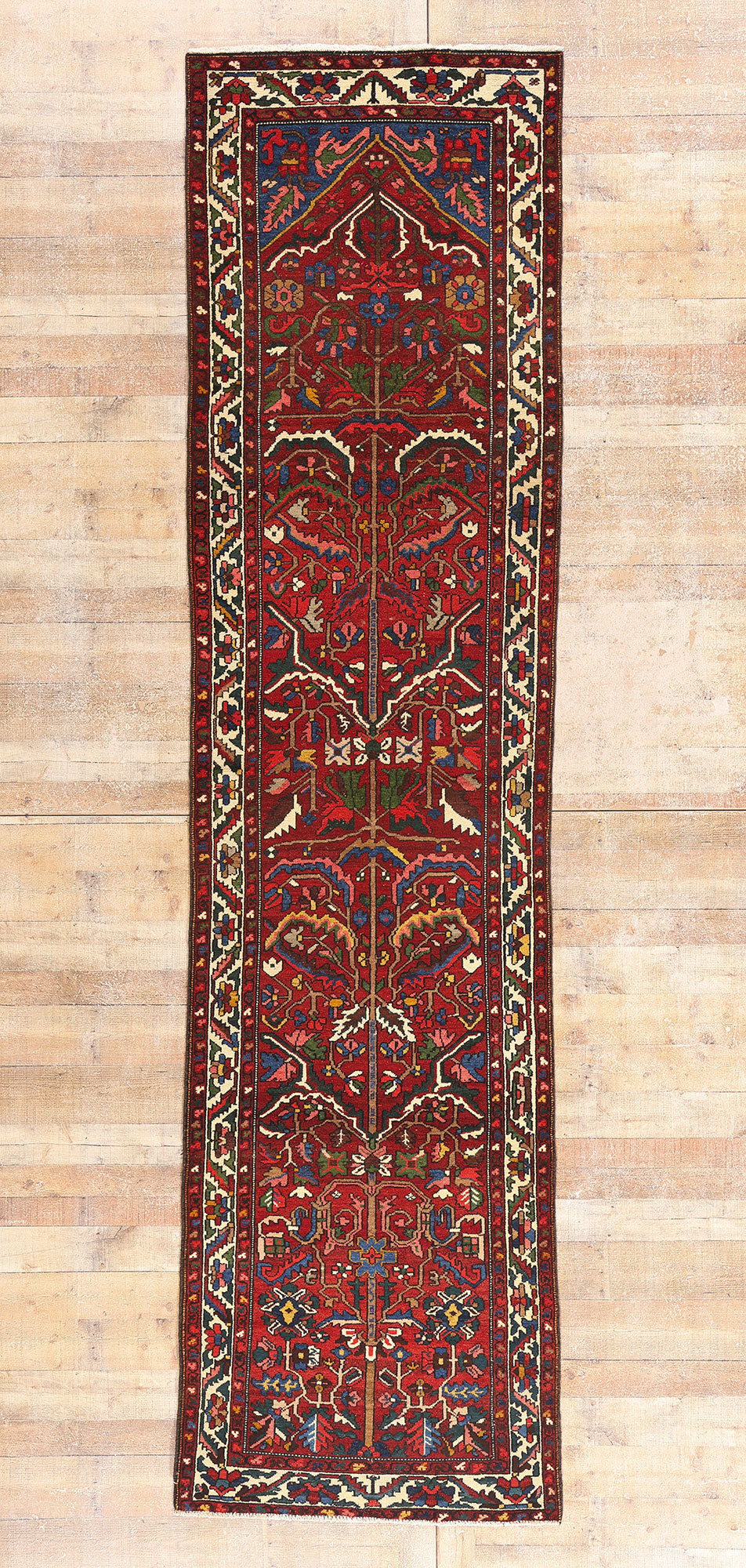 3 x 13 - Rust Antique Bakhtiari Rug - 61466