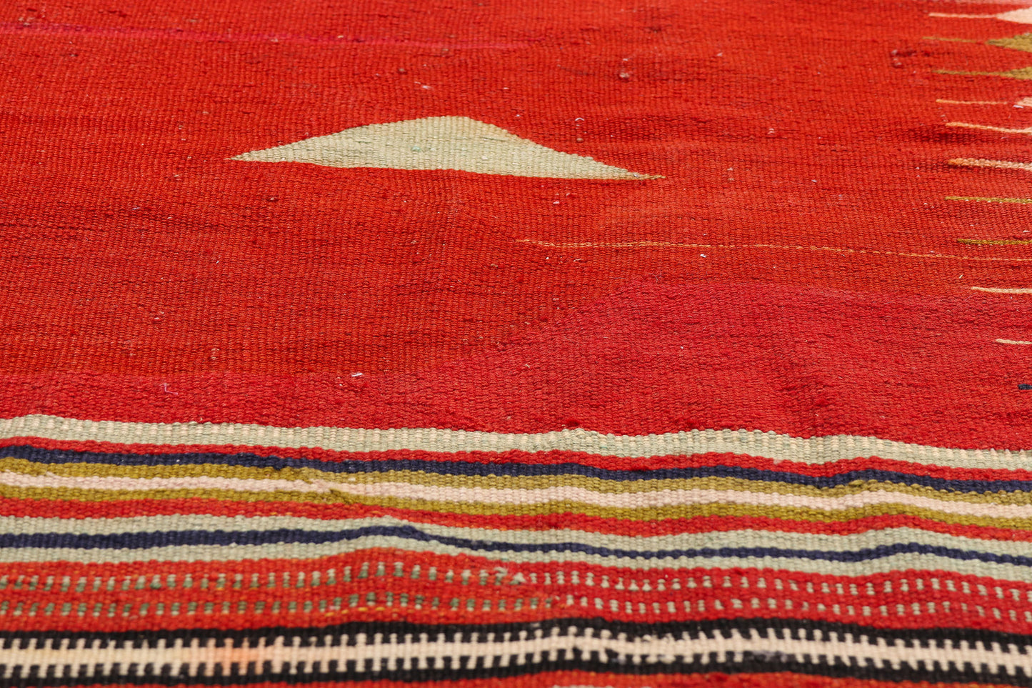 4 x 4 - Red Antique Shiraz Rug - 61472