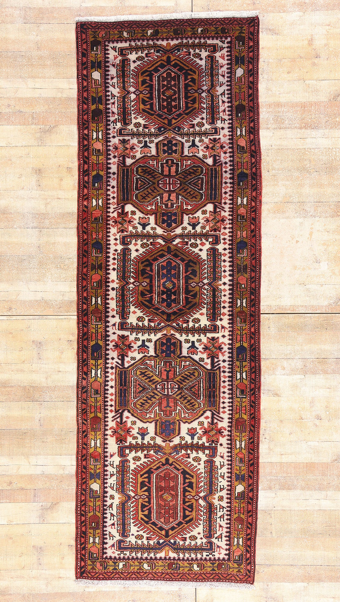 4 x 11 - Ivory Vintage Heriz Rug - 61500