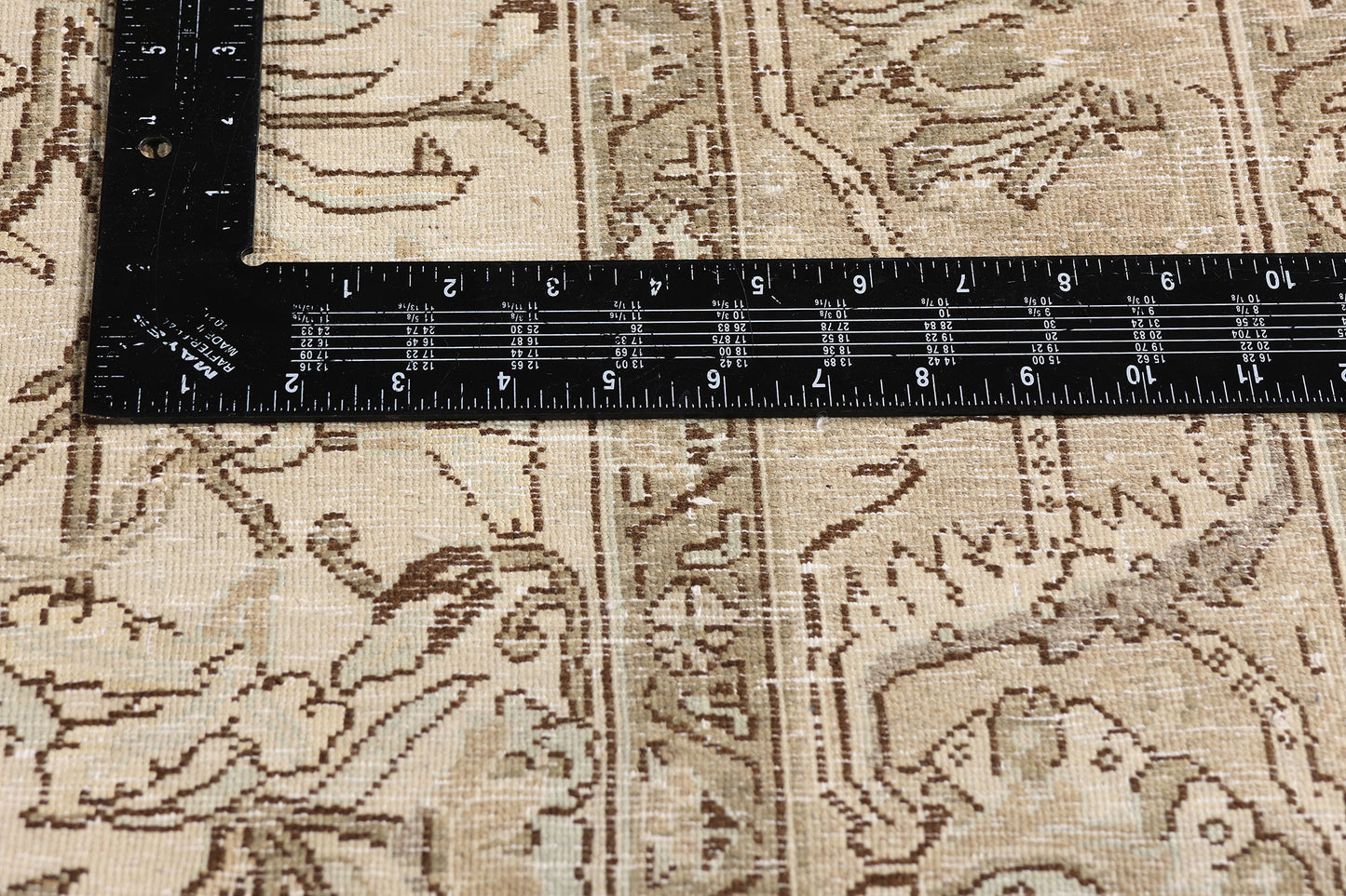 4 x 7 - Ivory Vintage Qum Rug - 61527