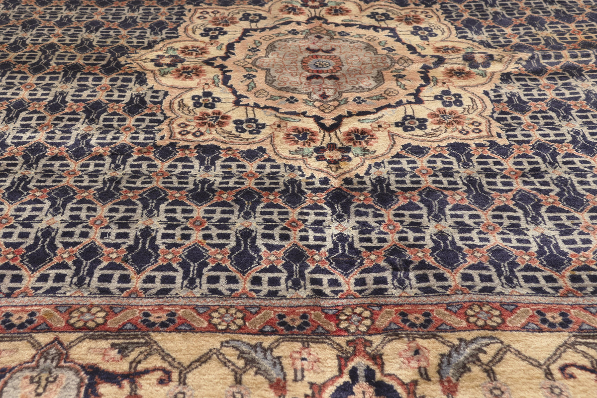 6 x 6 - Navy Blue Vintage Persian Bijar Rug - 76053