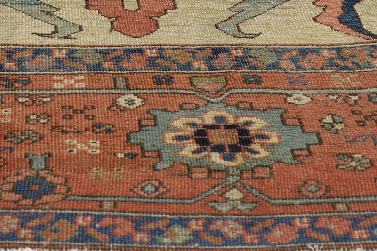 11 x 15 - Beige Antique Persian Serapi Rug - 76927