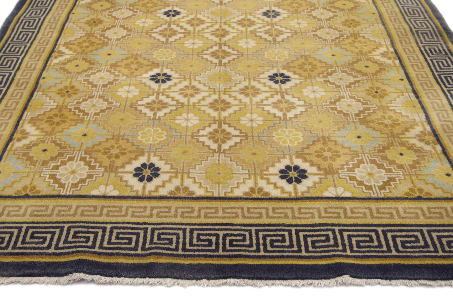5 x 7 - Vintage Chinese Rug - 77137