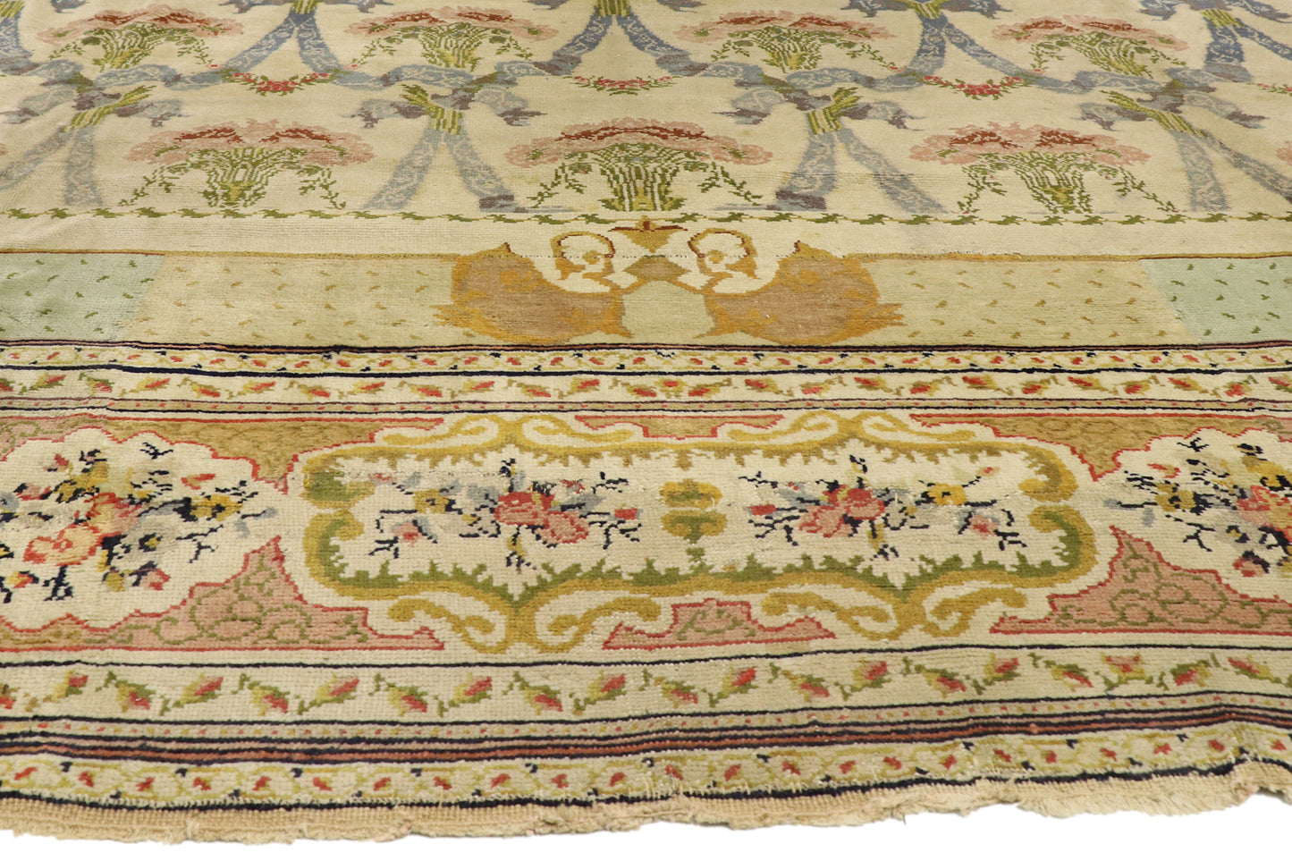 15 x 19 - Beige Antique Turkish Hereke Rug - 77433