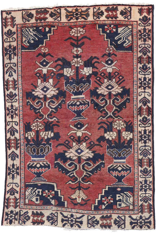 4 x 6 Vintage Persian Bakhtiari Rug 77715