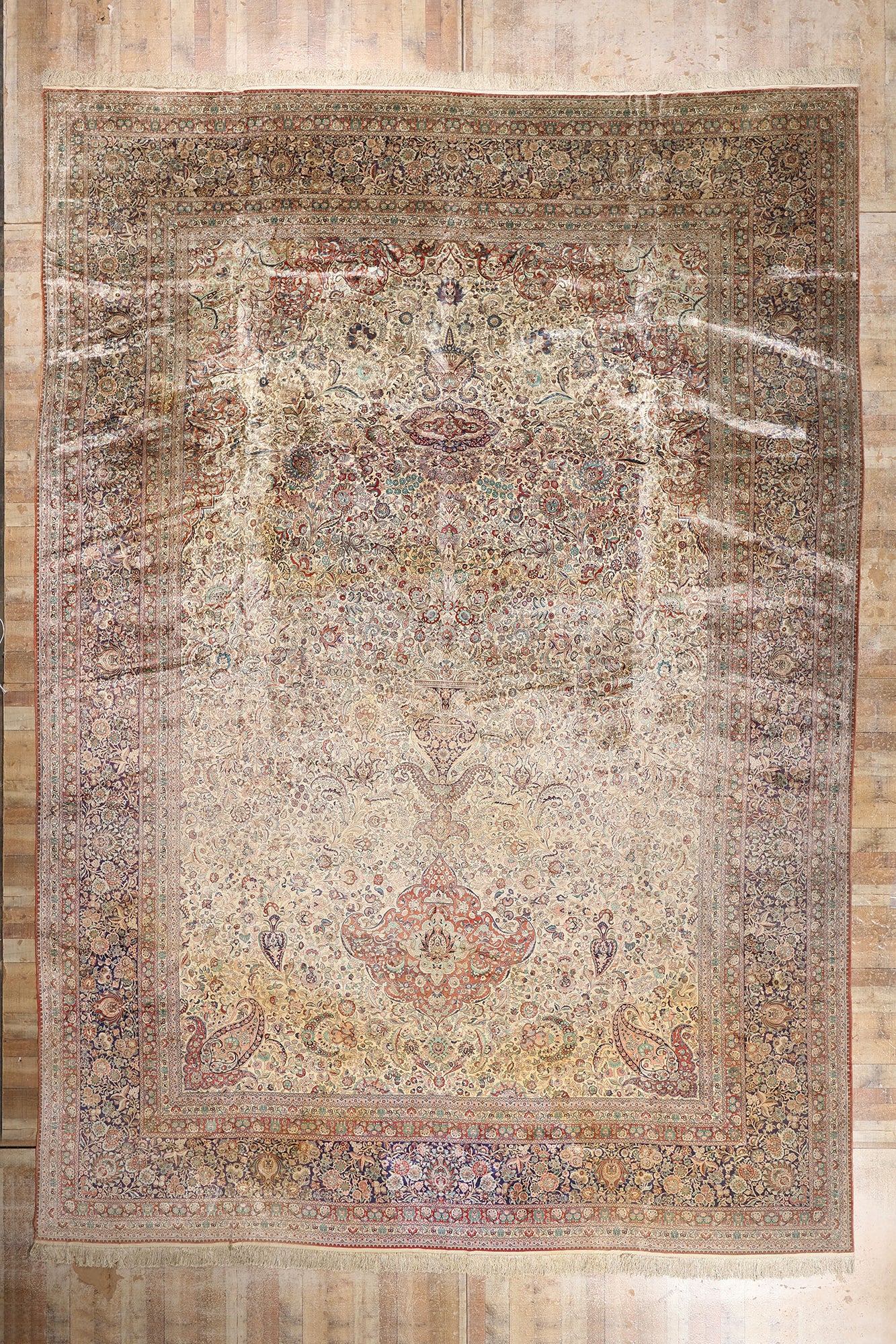 14 x 20 - Beige Vintage Chinese Qum Rug - 79158