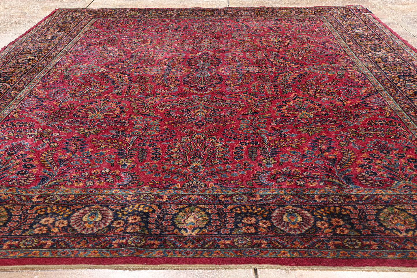 9 x 12 - Red Vintage Machine Made Rug - 79189