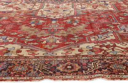 11 x 15 Red Antique Persian Serapi Rug 79290