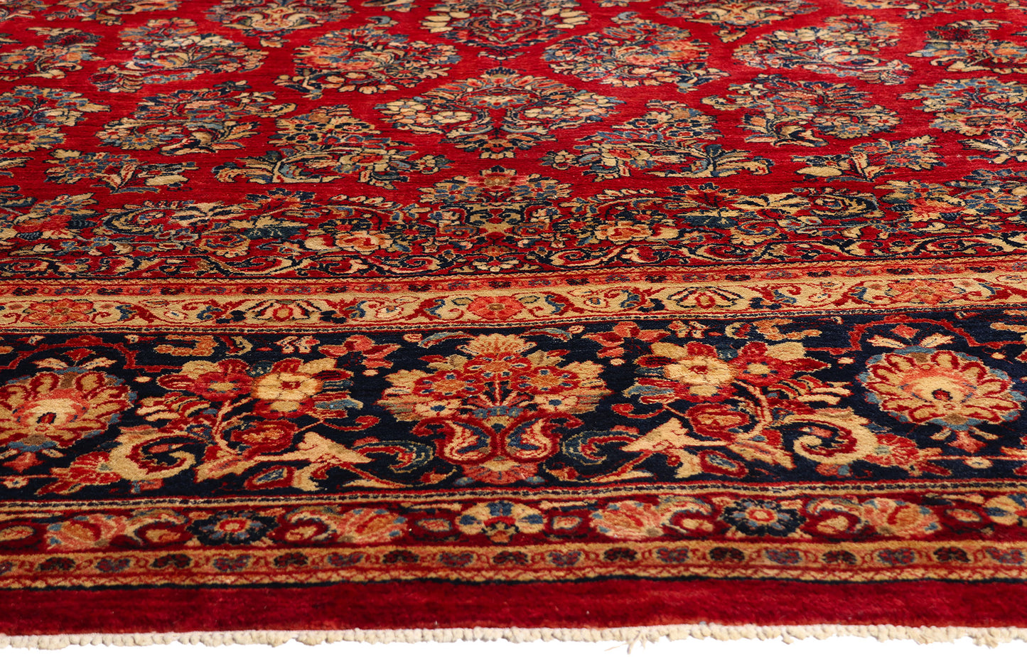 14 x 17 - Red Antique Sarouk Rug - 79351