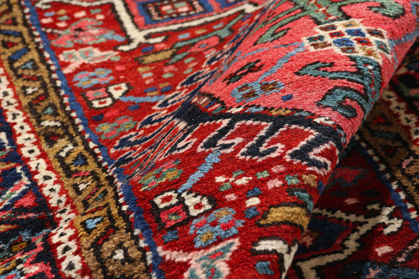 3 x 4 - Red Antique Heriz Rug - 79364