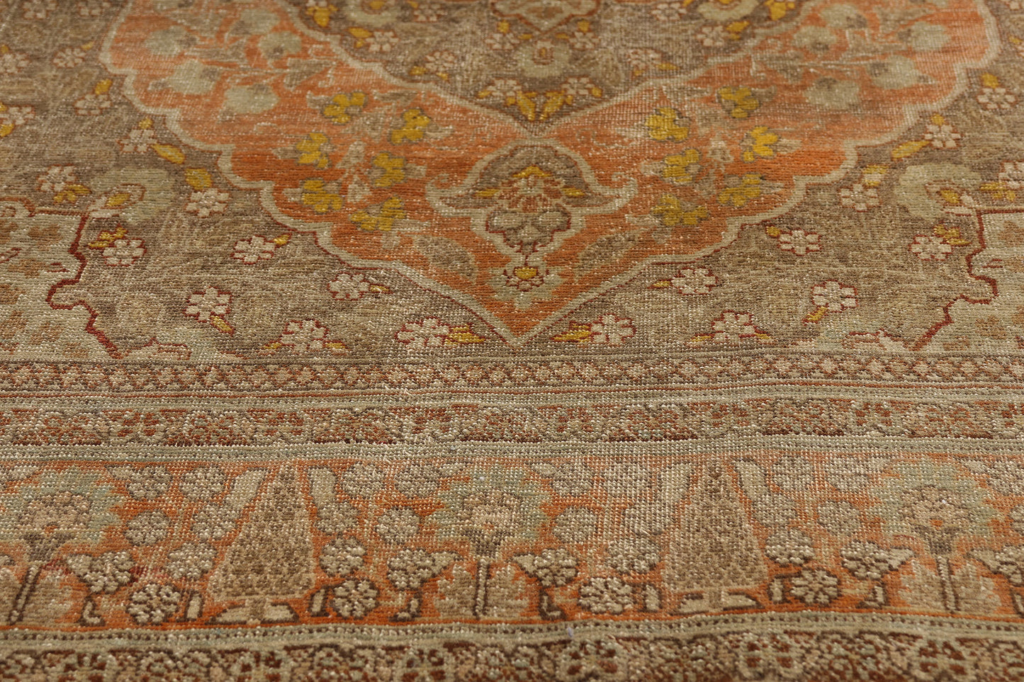 4 x 5 - Rust Antique Tabriz Rug - 79366