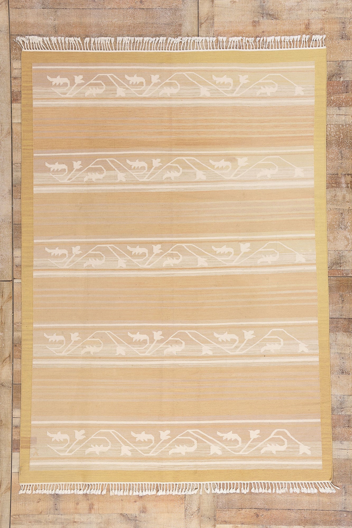 7 x 9 - Beige Vintage Swedish Rollakan Rug - 79370