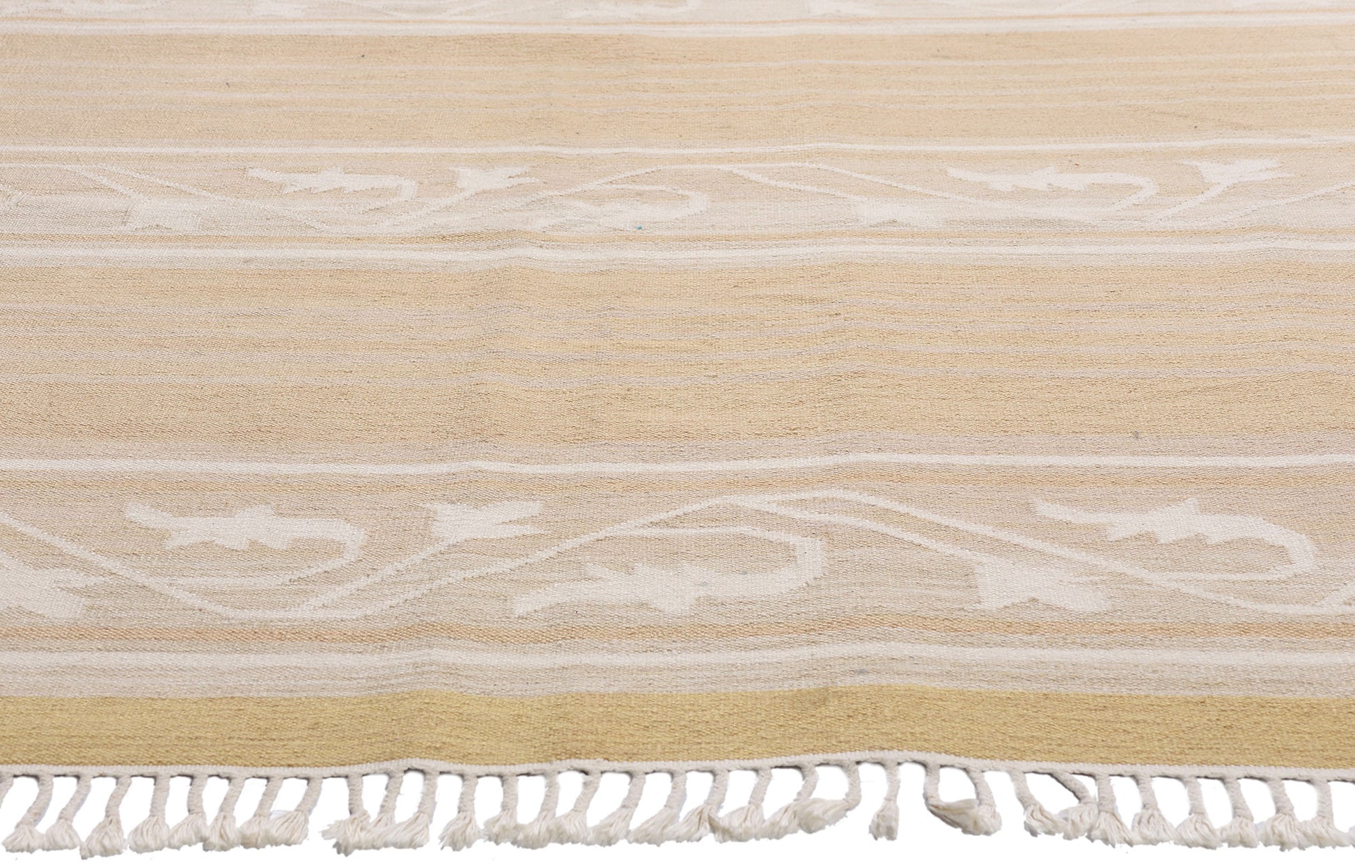 7 x 9 - Beige Vintage Swedish Rollakan Rug - 79370
