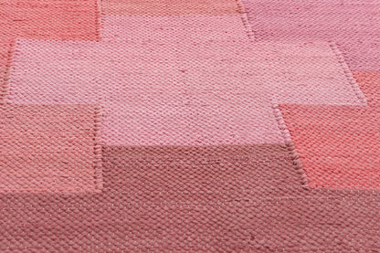 6 x 8 - Pink Vintage Kilim Rug - 79376