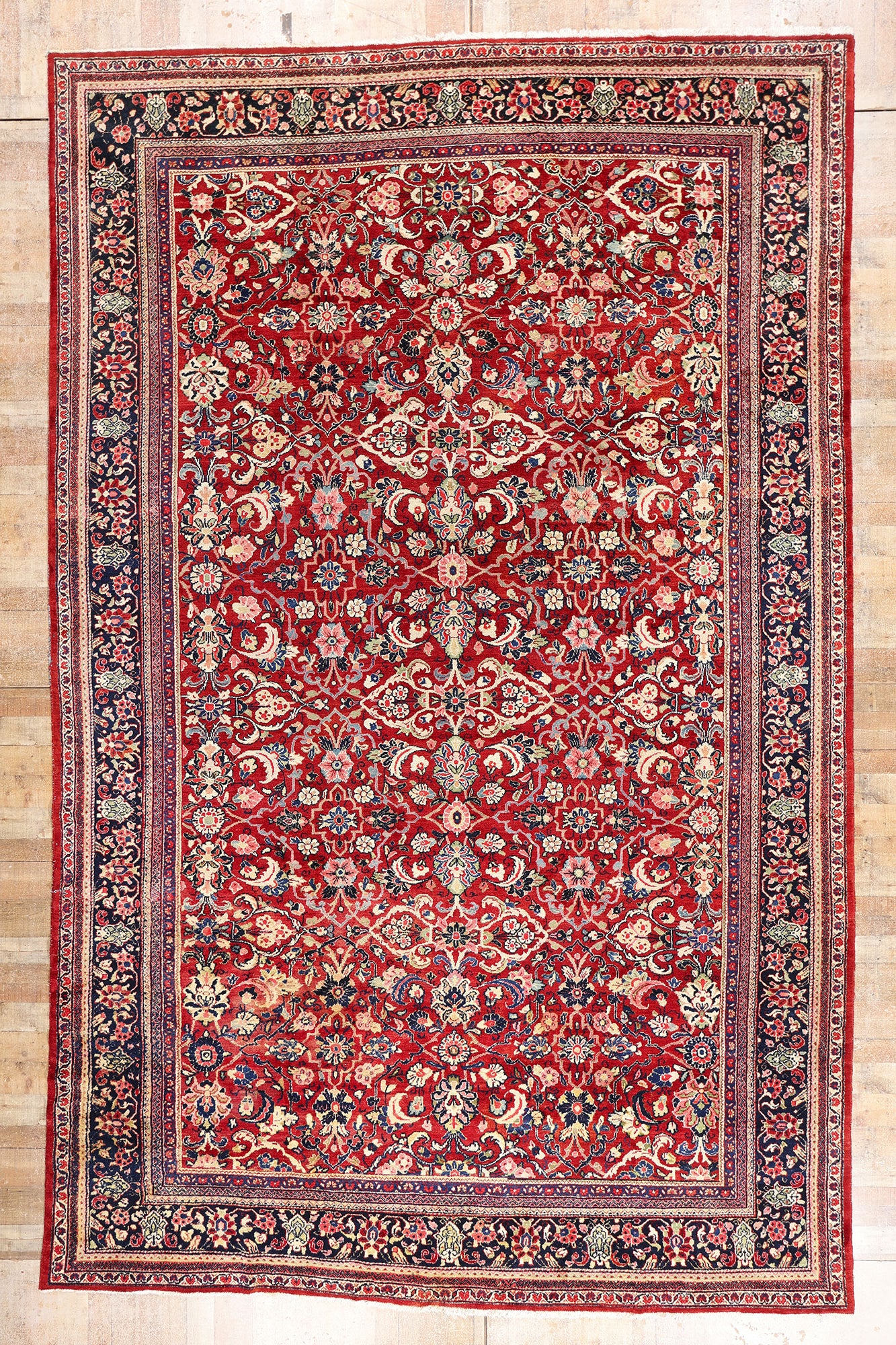 11 x 18 - Red Antique Mahal Rug - 79402
