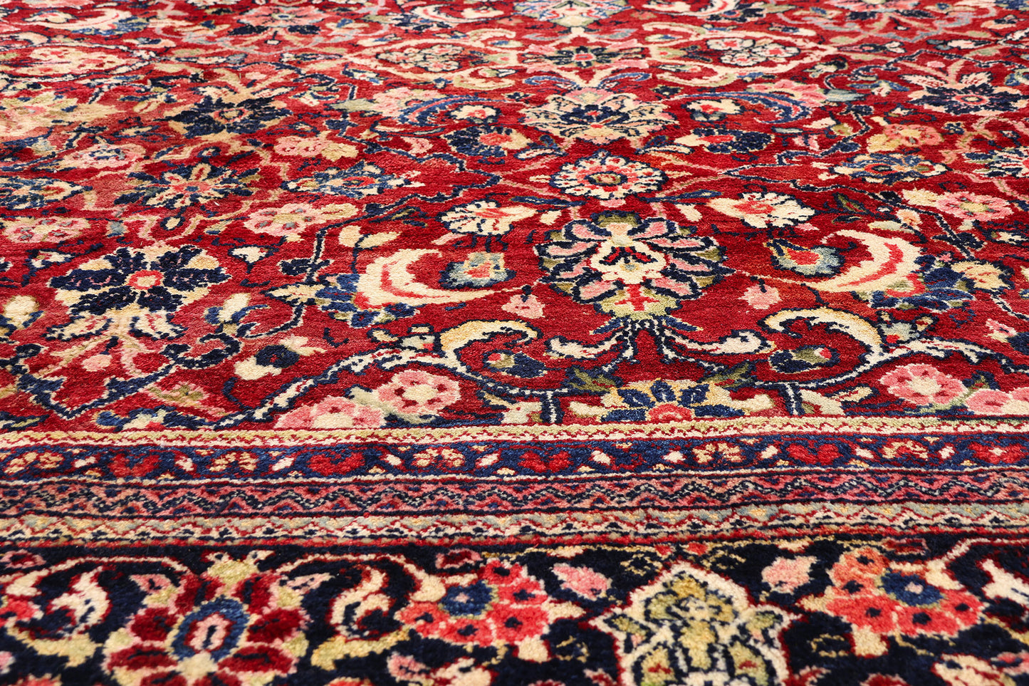 11 x 18 - Red Antique Mahal Rug - 79402