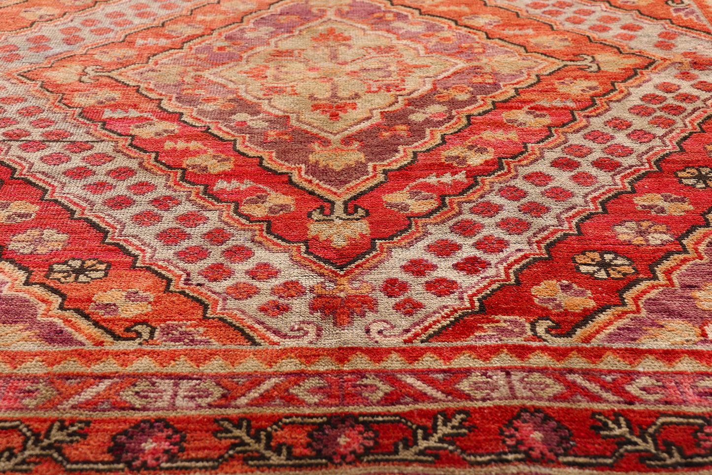 5 x 11 - Multicolor Antique Khotan Rug - 79408