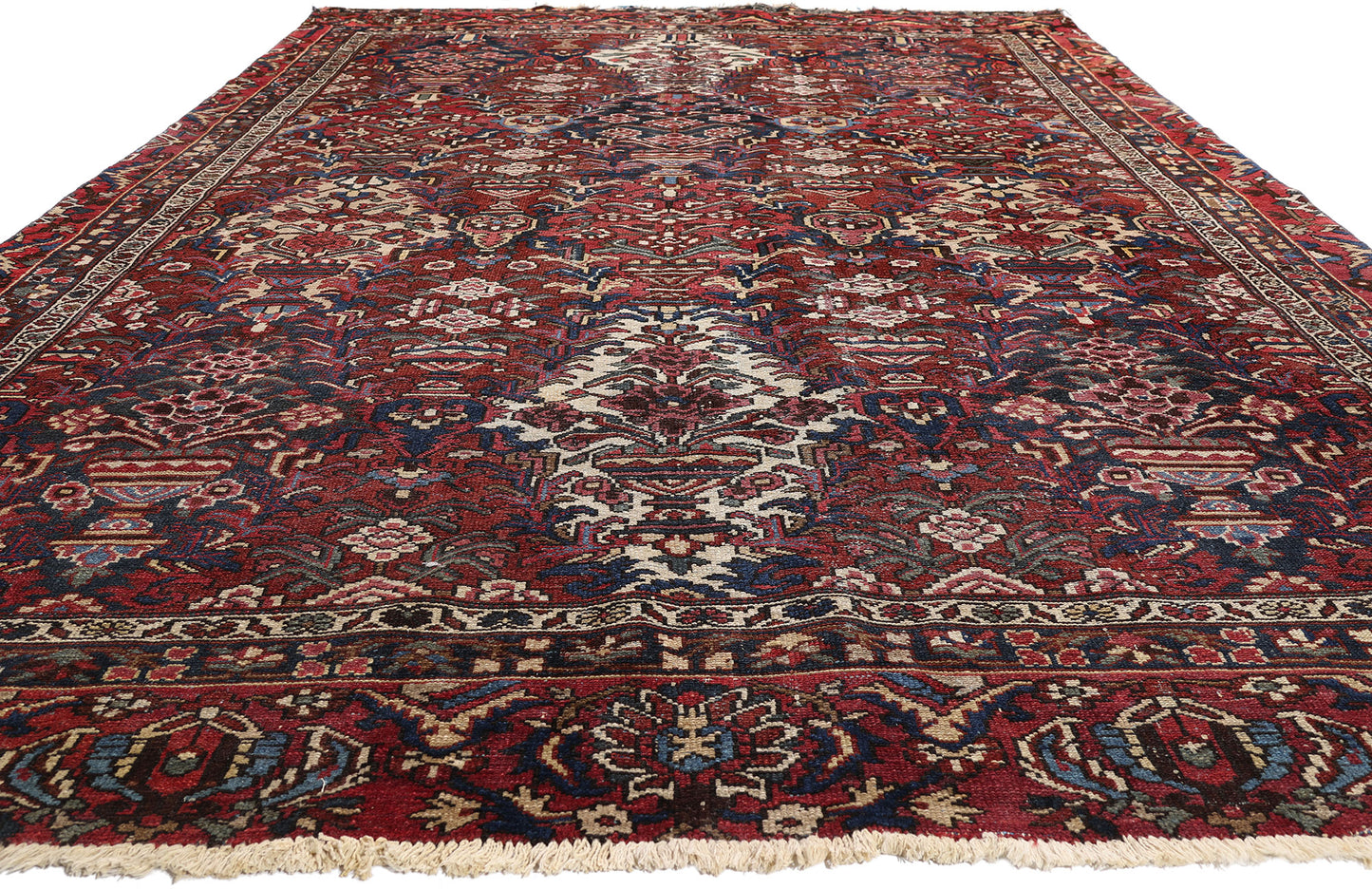 8 x 12 - Red Antique Bakhtiari Rug - 79424