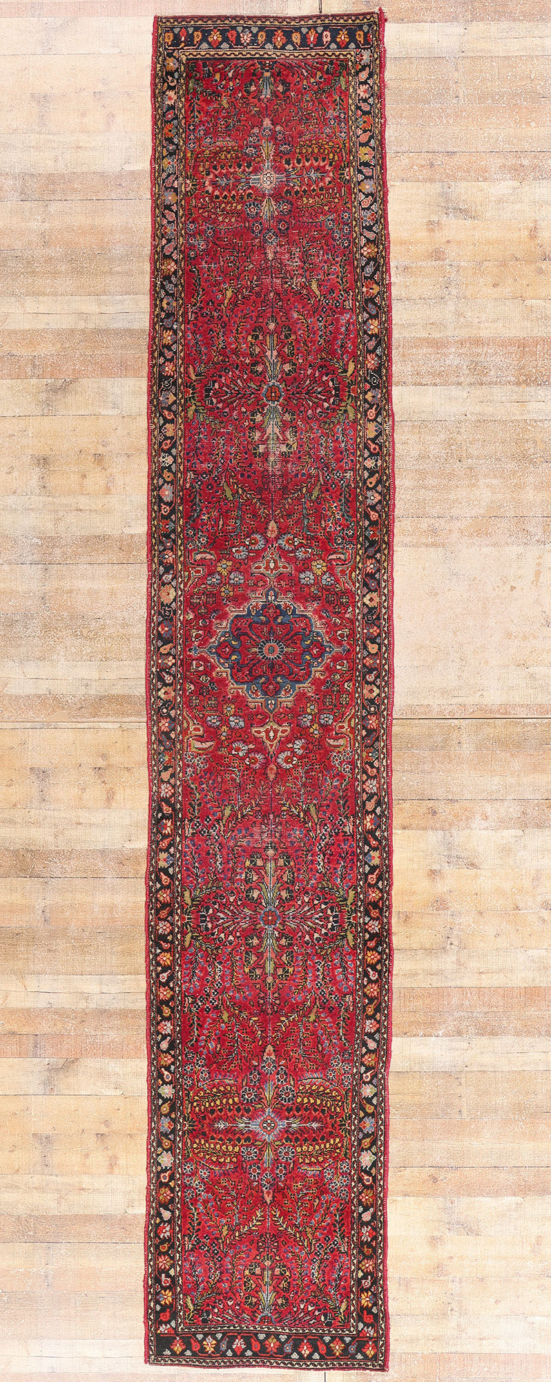 3 x 15 - Red Antique Hamadan Rug - 79426