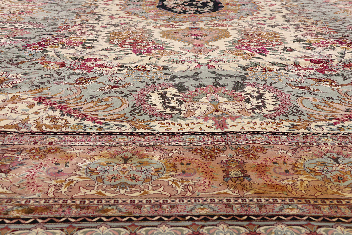 12 x 18 - Ivory Vintage Tabriz Rug - 79445