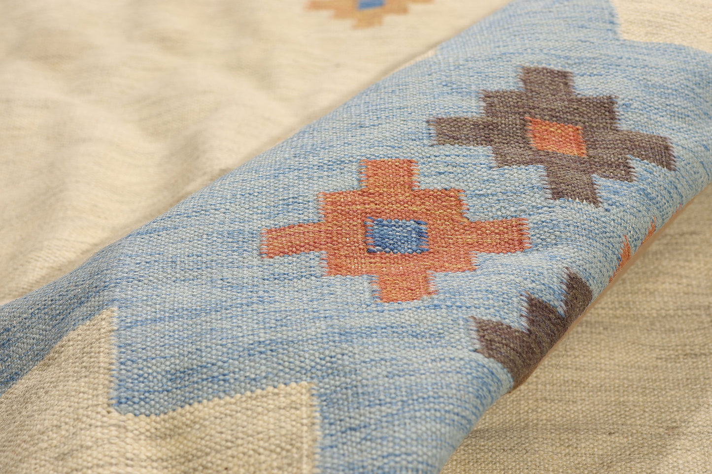 8 x 10 - Ivory Vintage Kilim Rug - 79446