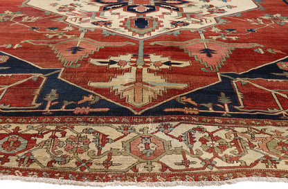 10 x 13 - Red Antique Persian Serapi Rug - 79456