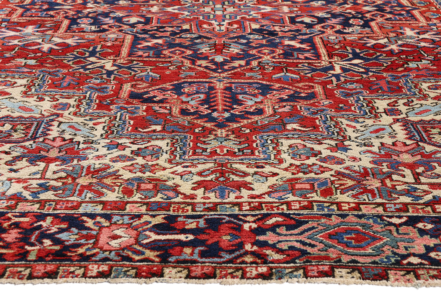 8 x 11 - Red Antique Heriz Rug - 79467