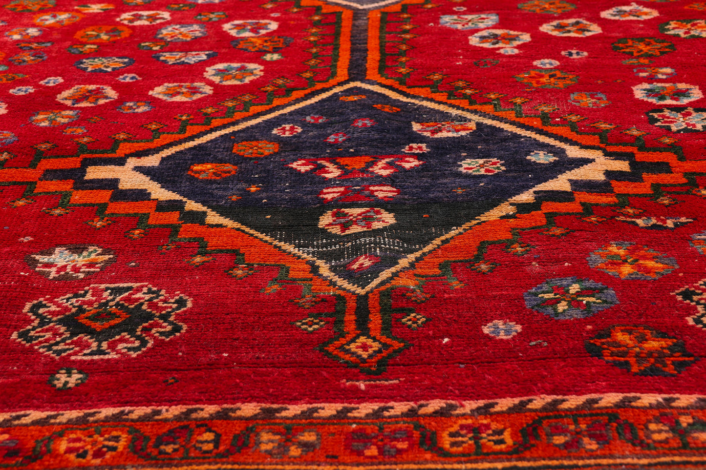7 x 10 - Red Vintage Shiraz Rug - 79472