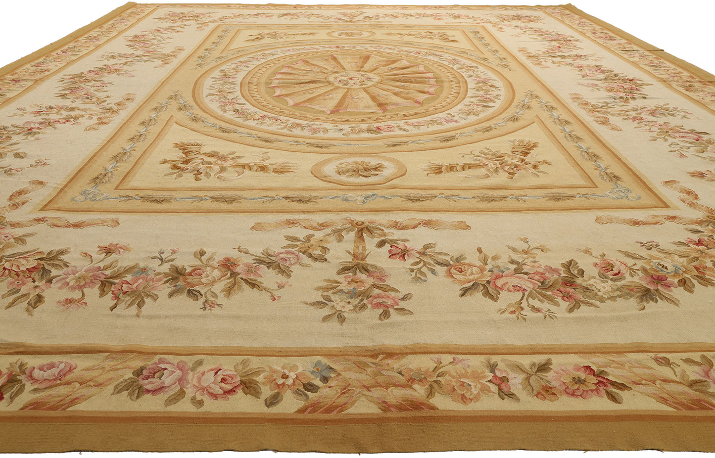 11 x 18 - Beige Vintage Aubusson Rug - 79476