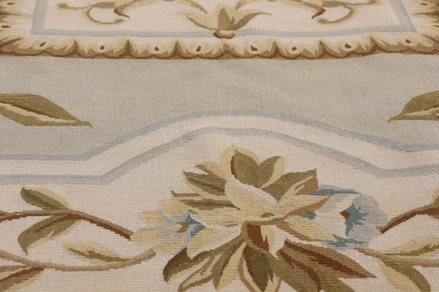 9 x 10 - Ivory Vintage Aubusson Rug - 79482