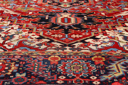 9 x 11 - Red Vintage Persian Heriz Rug - 79559