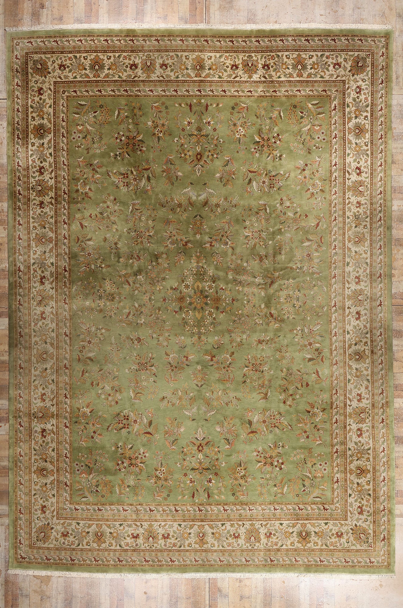 15 x 21 - Green Vintage Indian Agra Rug - 79573