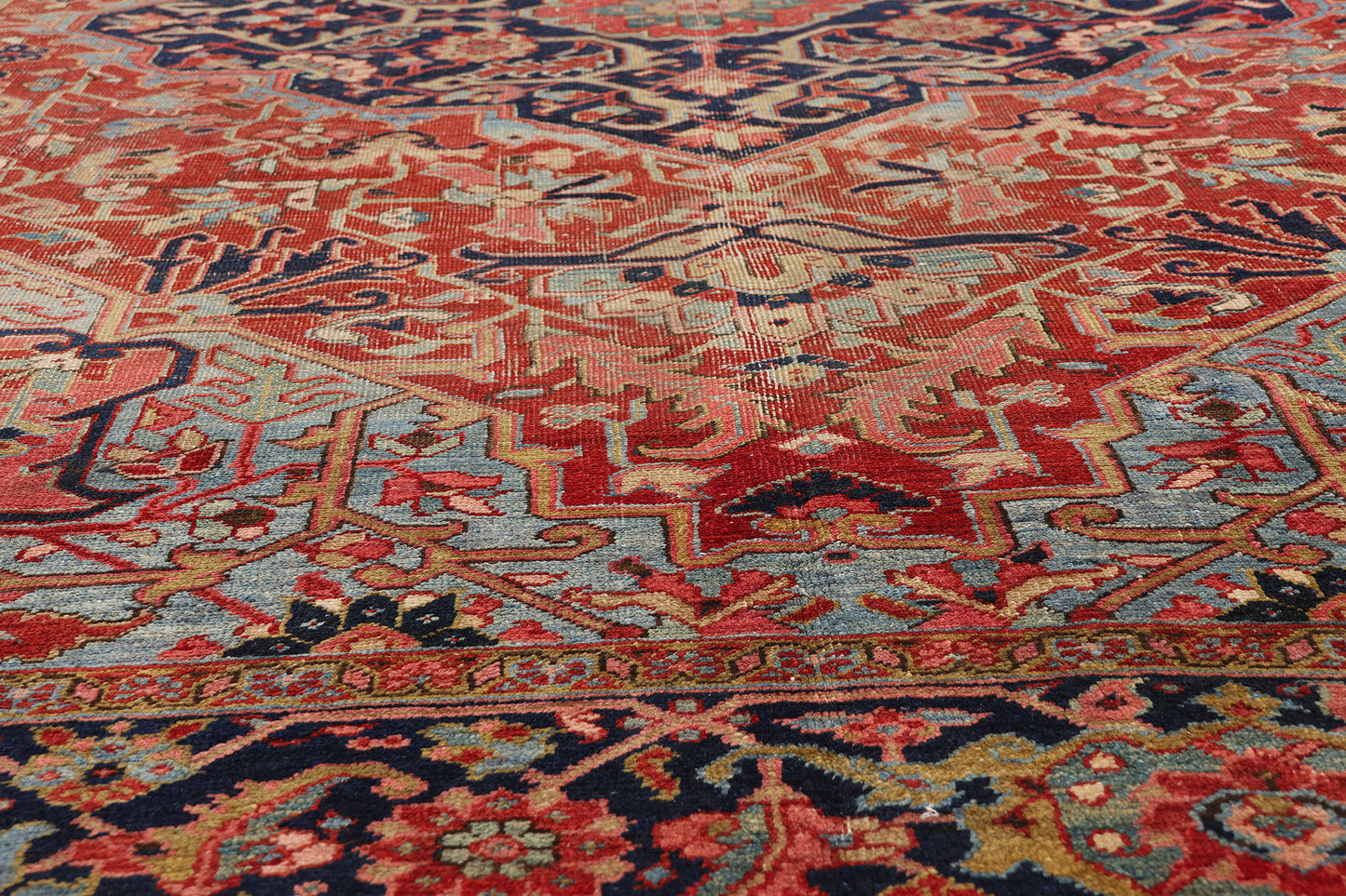 10 x 12 - Red Antique Persian Heriz Rug - 79584